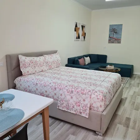 Apartment Nazari 1 *
