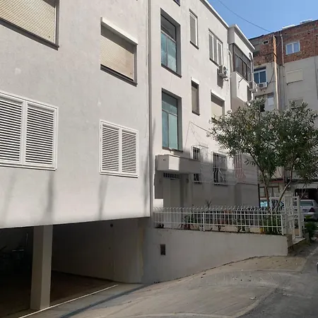 Nazari 1